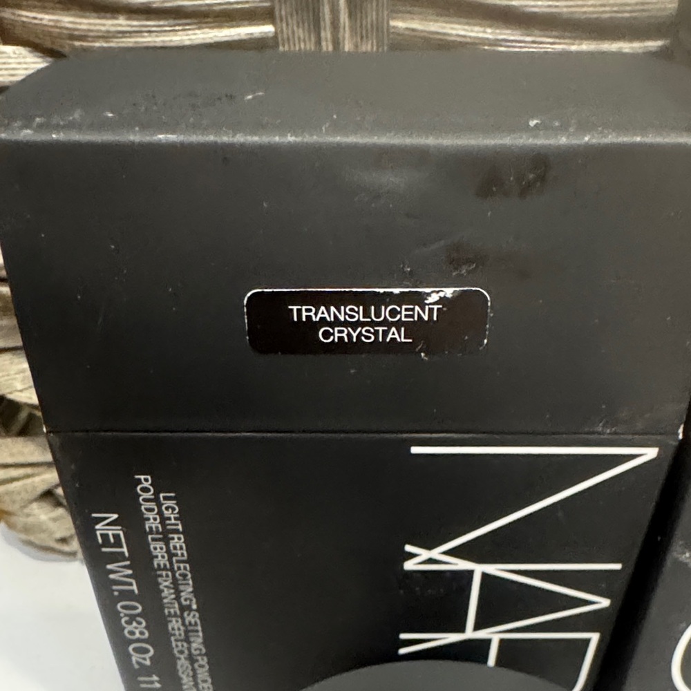 NARS Light Reflecting Foundation & Translucent Powder Duo - Light 3 Gobi - Picture 2 of 10